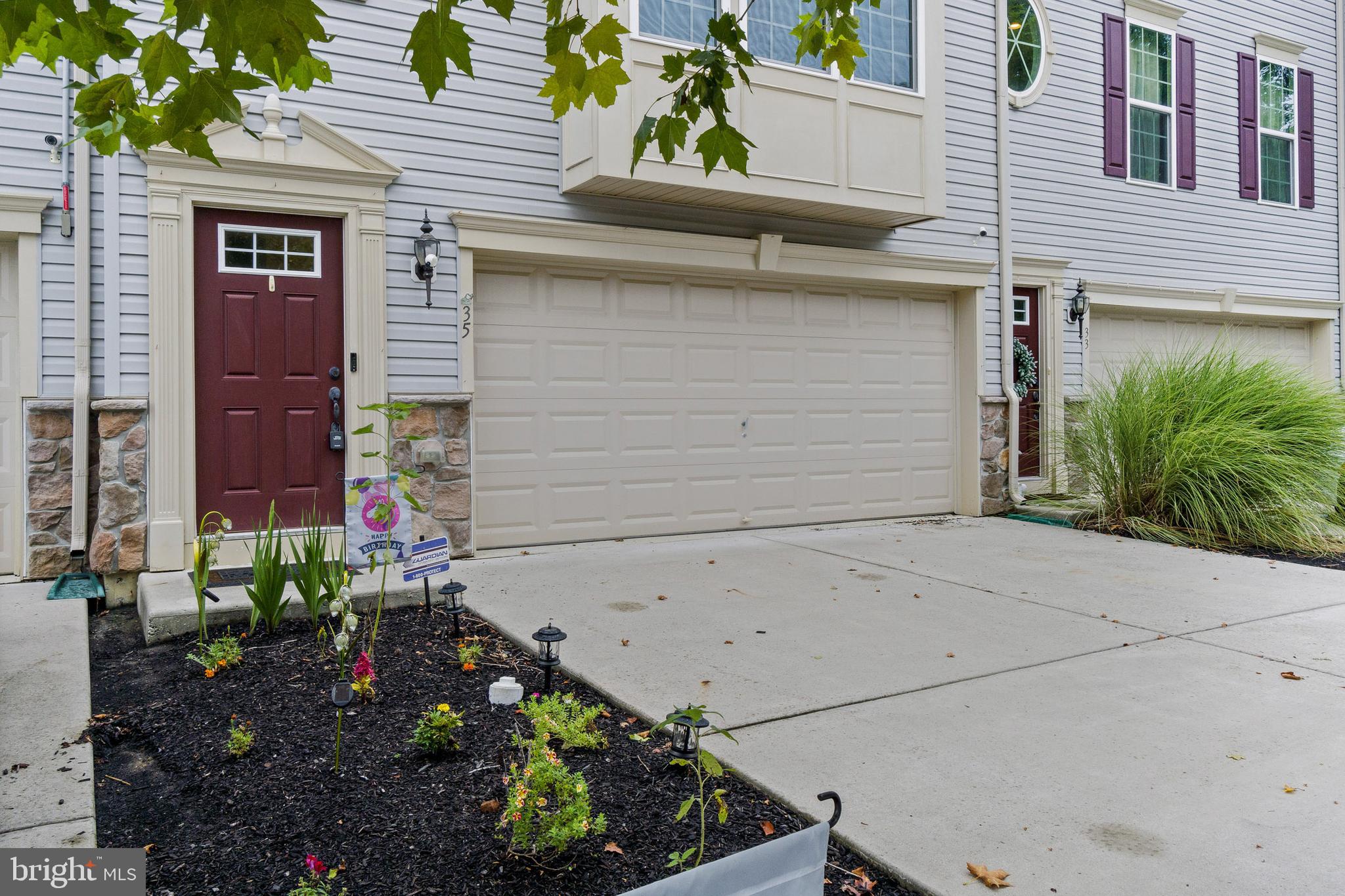 35 Wallace Road Mount Holly, NJ 08060 - Photo 3 of 38