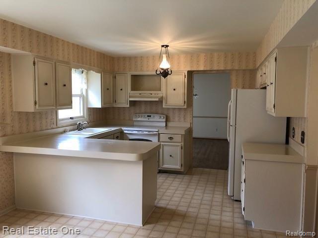 1718 North Fairview Lane Rochester Hills, MI 48306 - Photo 7 of 18