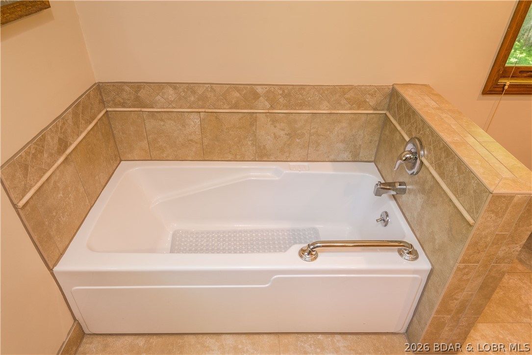 330 Cannondale Road Jefferson City, MO 65109 - Photo 73 of 100