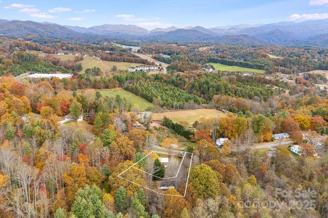 $350,000 | 21 Duck Drive, Unit 2, Mars Hill, NC 28754