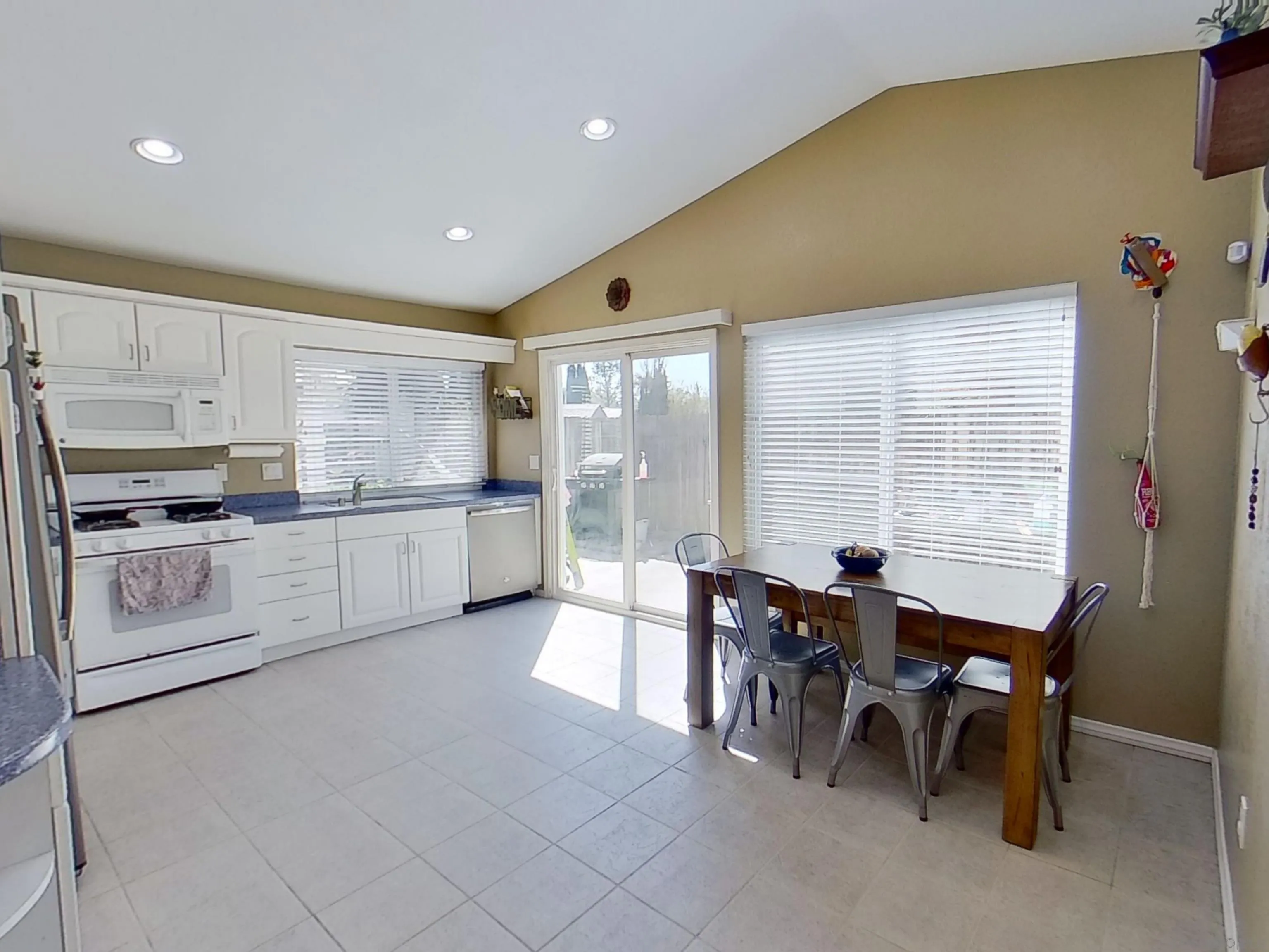11200 Reliance Drive Riverside, CA 92505 - Photo 14 of 28 Gallery Image 14