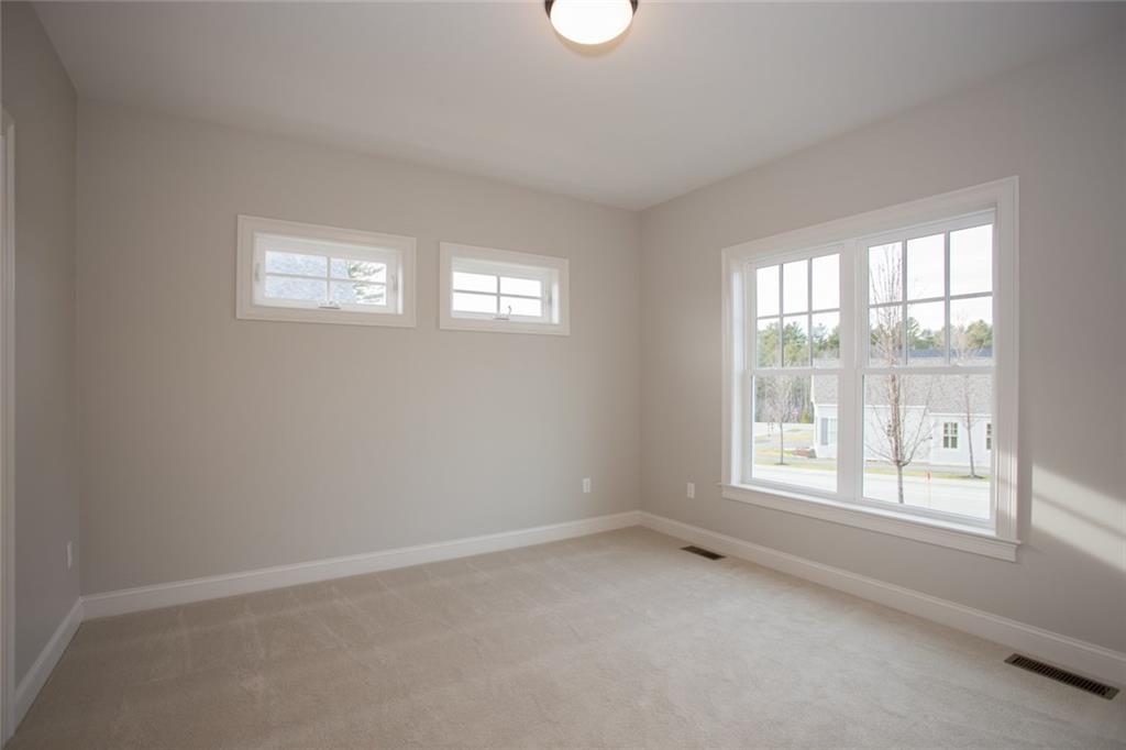 82 Wyman Way Cumberland Center, ME 04021 - Photo 22 of 28 Guest bedroom