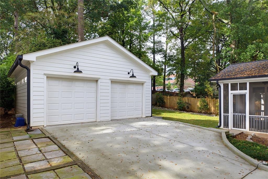 827 Derrydown Way Decatur, GA 30030 - Photo 23 of 38 Gallery Image 23