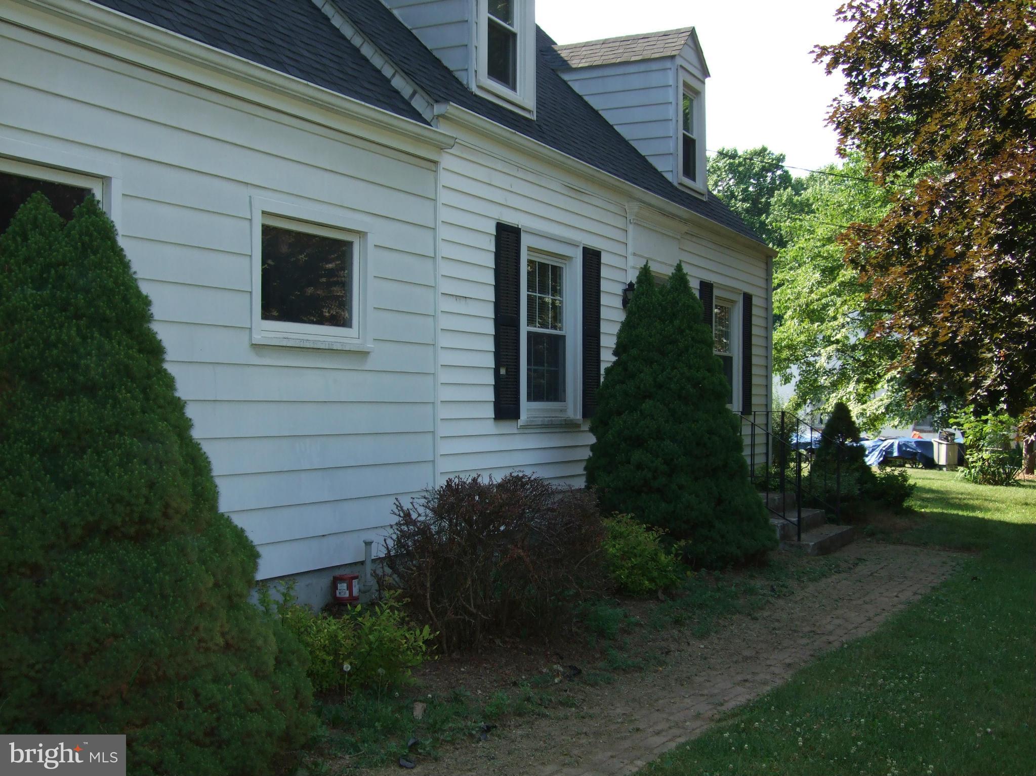 283 Bryarly Road Winchester, VA 22603 - Photo 2 of 30 Exterior (Front)
