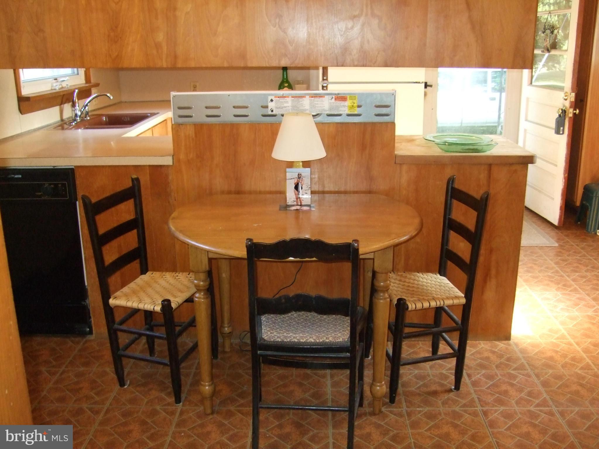 283 Bryarly Road Winchester, VA 22603 - Photo 6 of 30 Kitchen