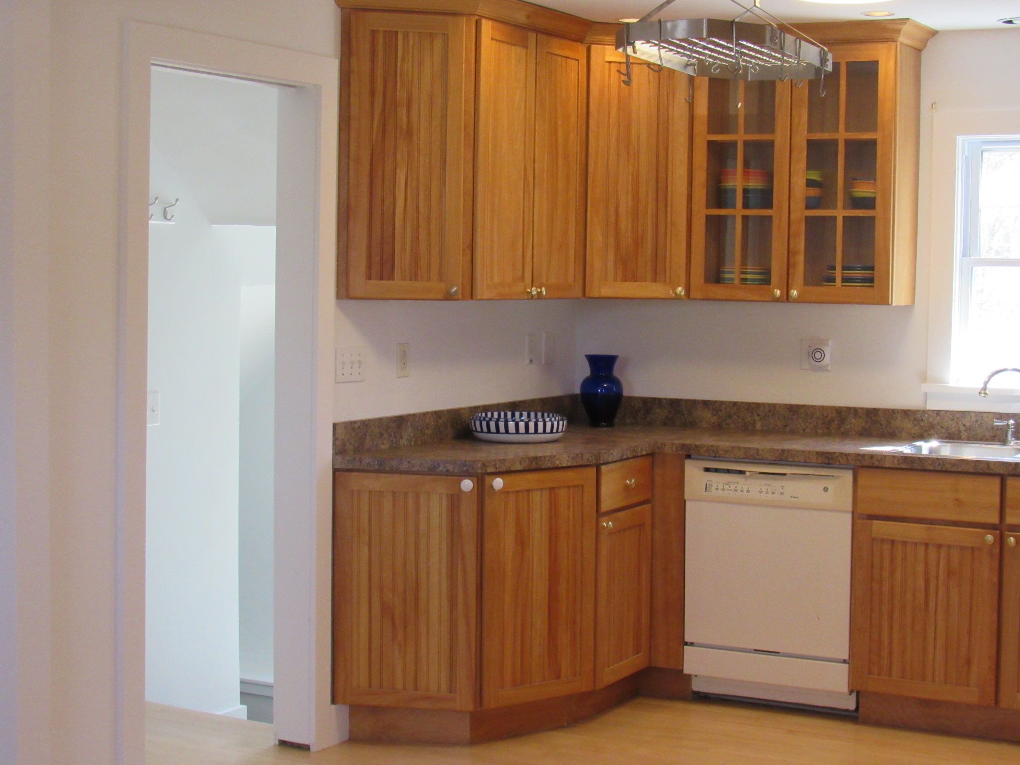 27 Staniford Road Burlington, VT 05408 - Photo 3 of 21 Gallery Image 3