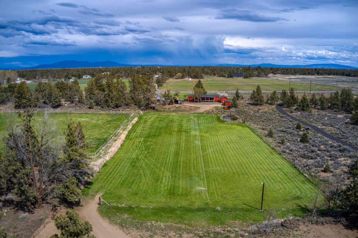 63893 Deschutes Market Road Bend, OR 97701 - Photo 5 of 48 DJI_0190