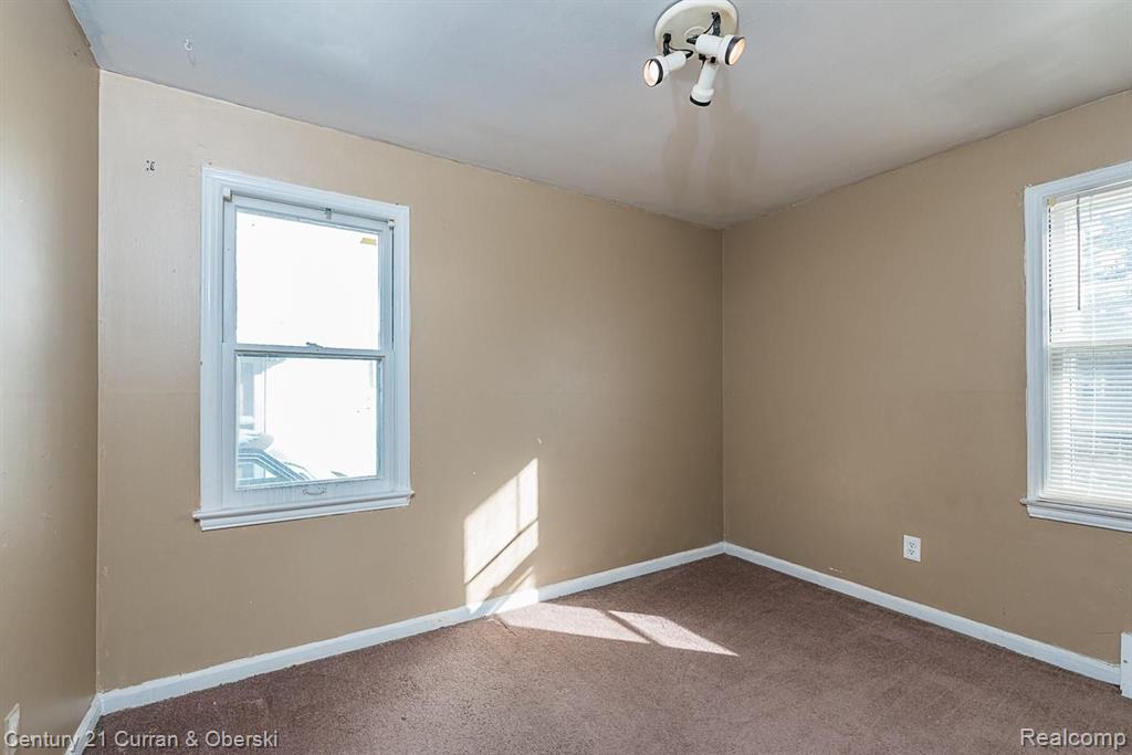1511 Crescent Street Inkster, MI 48141 - Photo 12 of 17