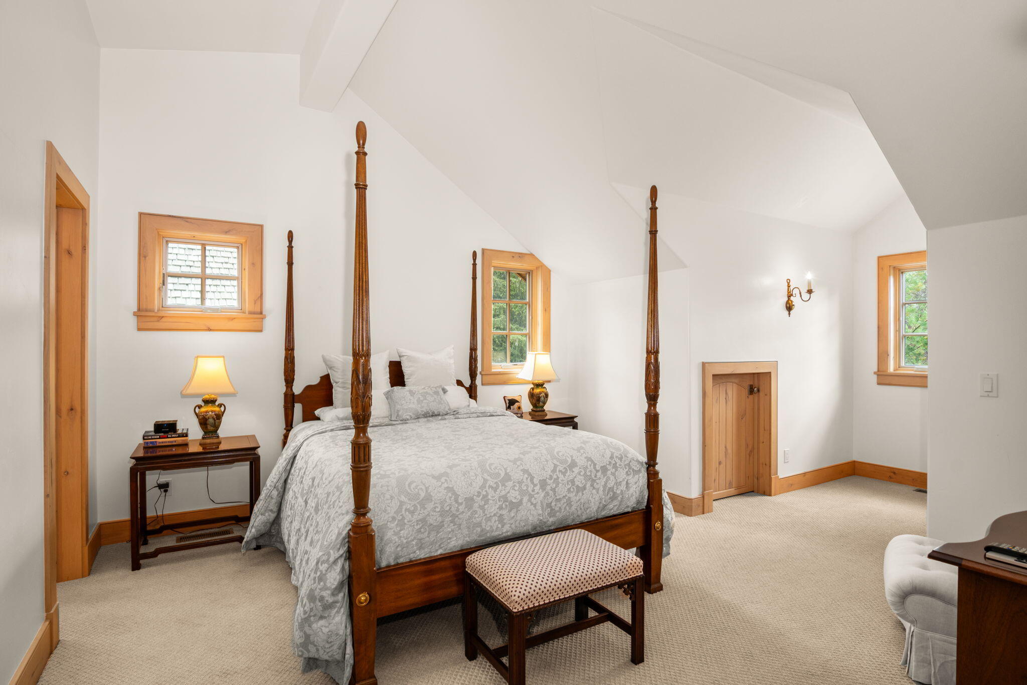 7 Rose Court Sun Valley, ID 83353 - Photo 32 of 48 Upstairs Bedroom 1