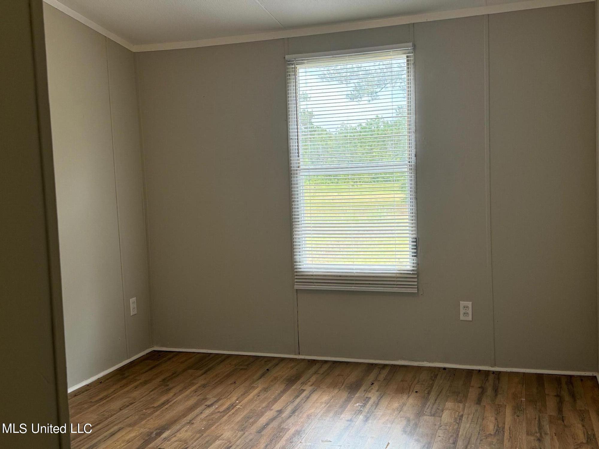 5575 Robin Wood Road Monticello, MS 39654 - Photo 8 of 13 IMG_7727