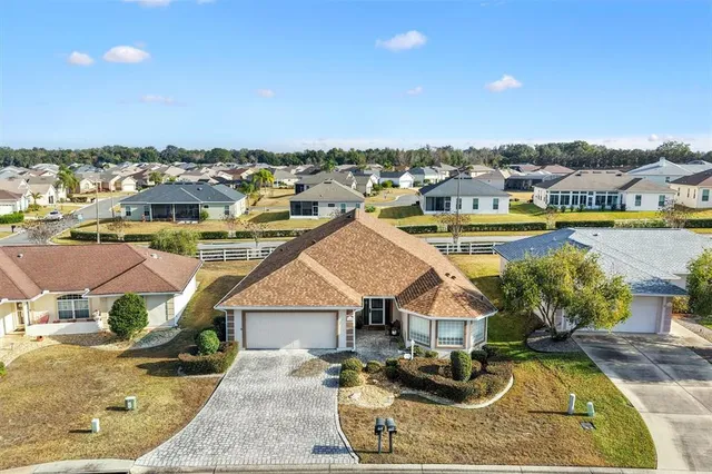$343,000 | 11193 Southeast 173rd Place, Summerfield, FL 34491