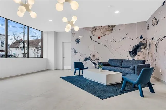 $2,570 | 345 Avenue A, Unit 407, Bayonne, NJ 07002