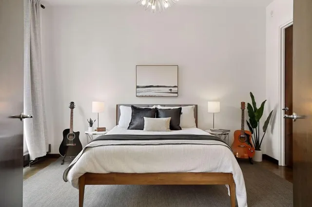 $3,495 | 201 South 11th Street, Unit 530, Minneapolis, MN 55403