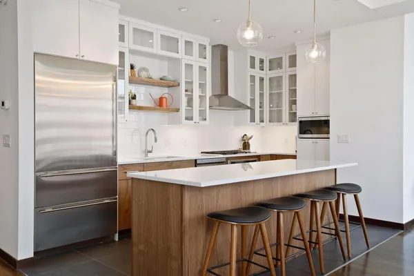 $3,495 | 201 South 11th Street, Unit 530, Minneapolis, MN 55403