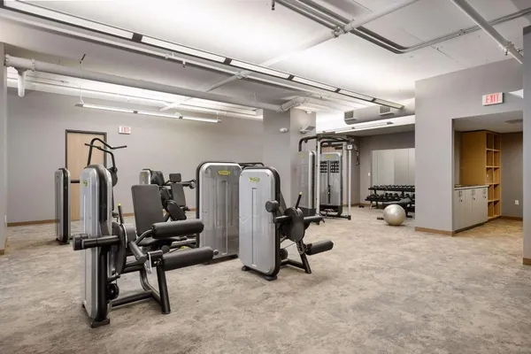 $3,495 | 201 South 11th Street, Unit 530, Minneapolis, MN 55403