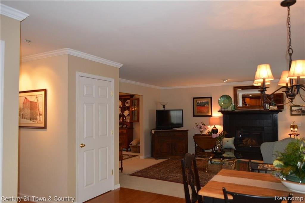 3625 Dunning Road Rochester Hills, MI 48309 - Photo 21 of 58