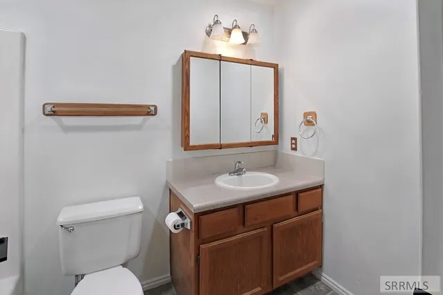 $345,000 | 1930 Burlwood Drive, Idaho Falls, ID 83402