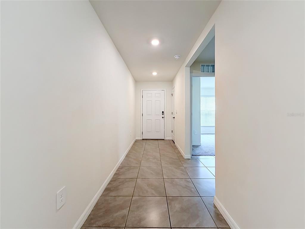 6698 Southeast 3rd Loop Ocala, FL 34472 - Photo 40 of 43