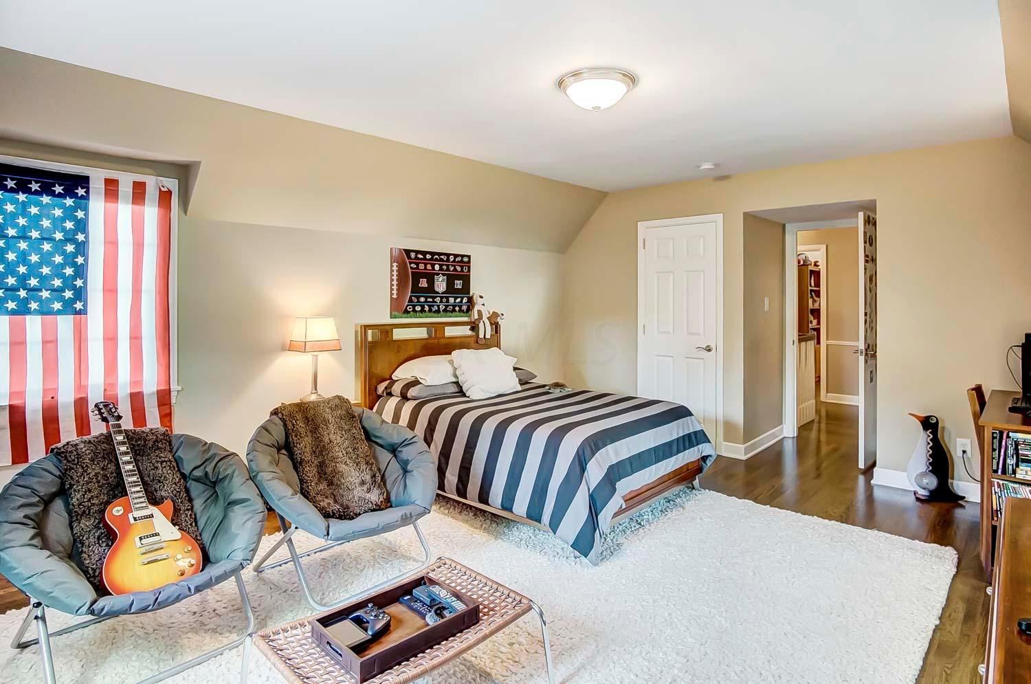 2071 Ellington Road Columbus, OH 43221 - Photo 38 of 58
