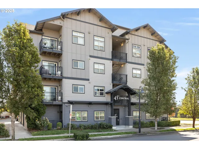 $319,000 | 13905 Southwest Meridian Street, Unit 410, Beaverton, OR 97005