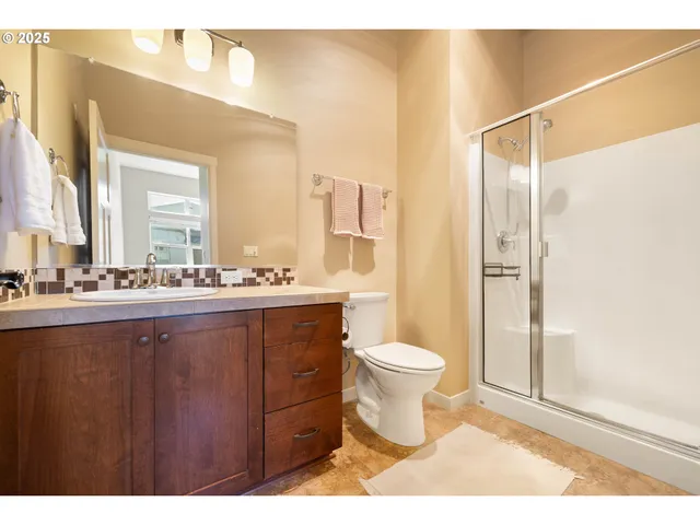 $319,000 | 13905 Southwest Meridian Street, Unit 410, Beaverton, OR 97005