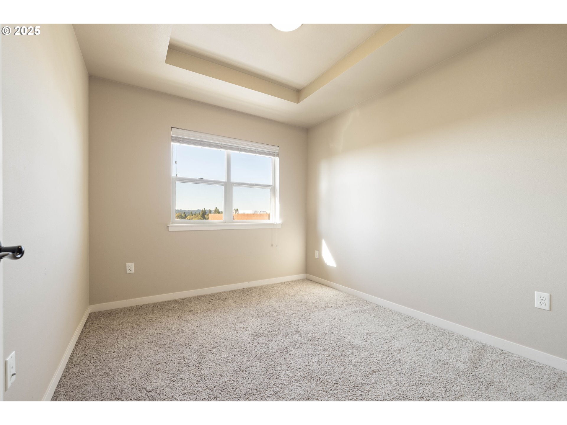 13905 Southwest Meridian Street, Unit 410 Beaverton, OR 97005 - Photo 26 of 34