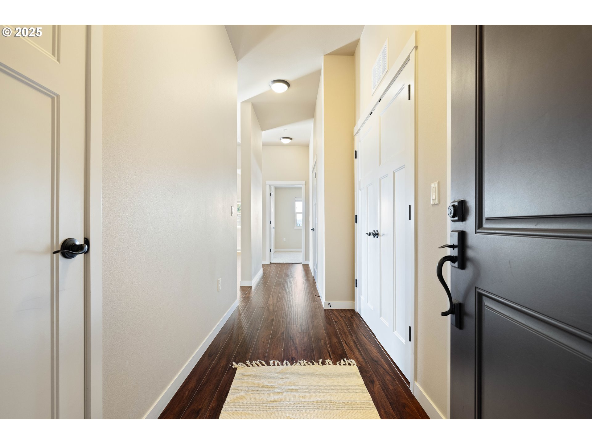 13905 Southwest Meridian Street, Unit 410 Beaverton, OR 97005 - Photo 6 of 34