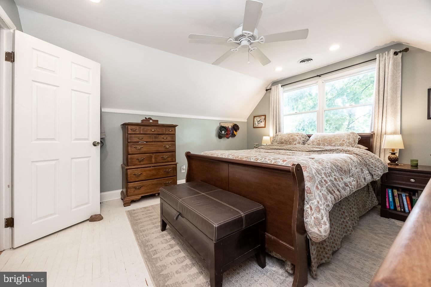 760 Valley Road Phoenixville, PA 19460 - Photo 16 of 29 Gallery Image 16