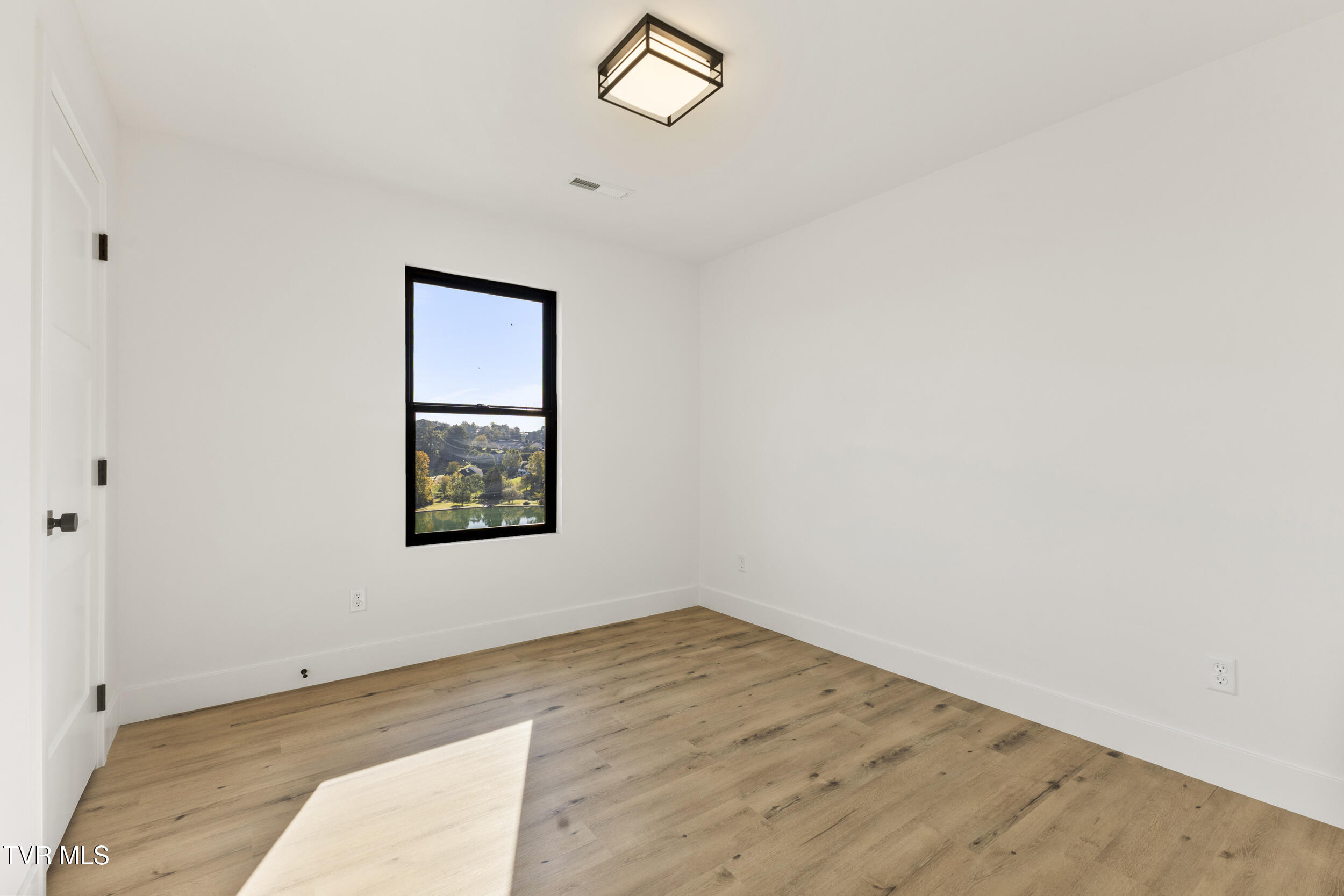 440 Noes Chapel Road Morristown, TN 37814 - Photo 27 of 36 33_img_3847