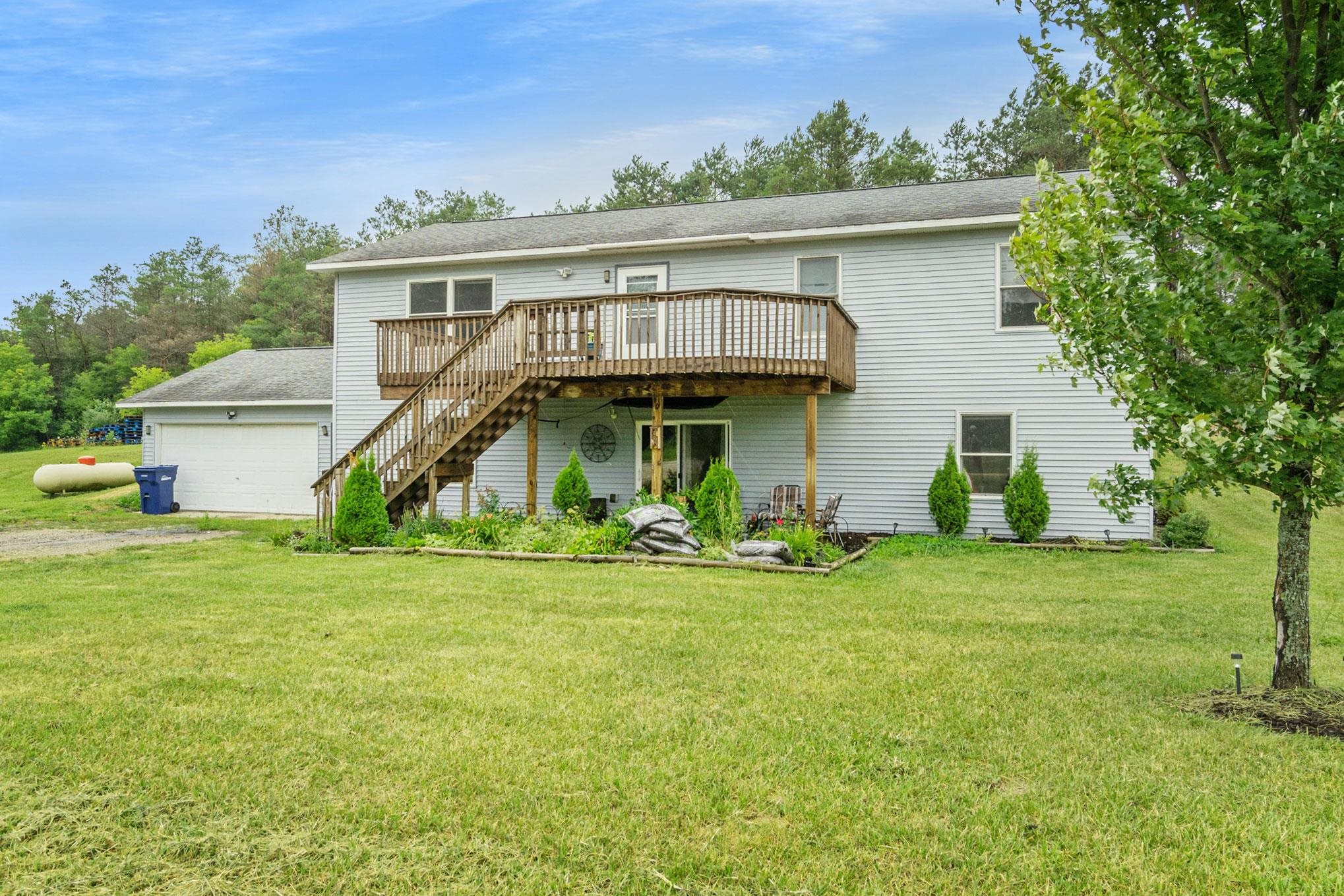 9800 Wilson Road Buckley, MI 49620 - Photo 1 of 16 1903659.JPG
