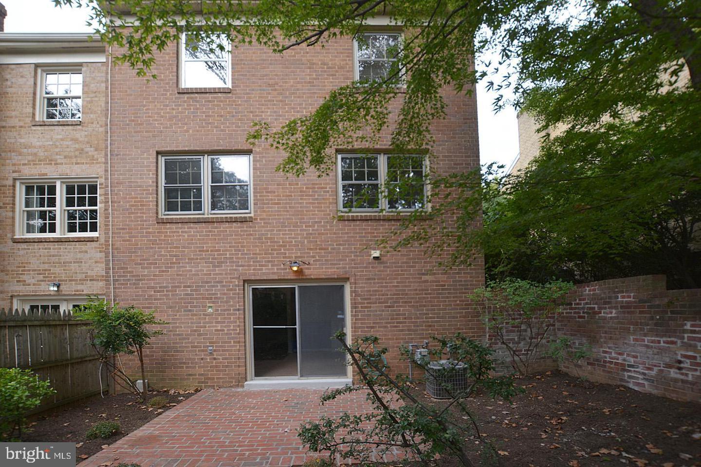 7319 Eldorado Street McLean, VA 22102 - Photo 22 of 24