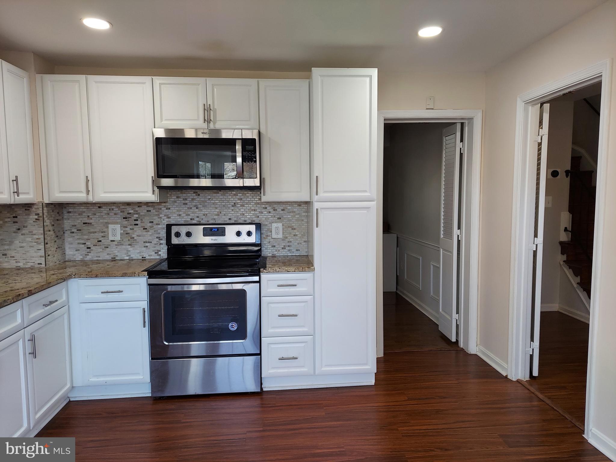 7319 Eldorado Street McLean, VA 22102 - Photo 4 of 24