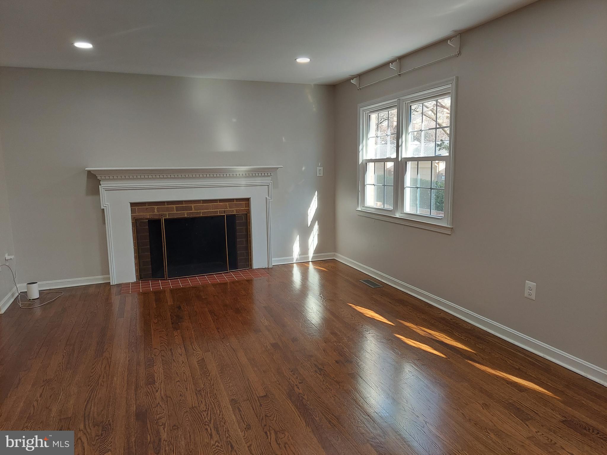 7319 Eldorado Street McLean, VA 22102 - Photo 9 of 24