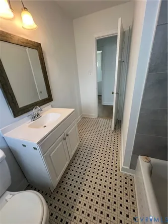 $1,950 | 1728 Winder Street, Richmond, VA 23220