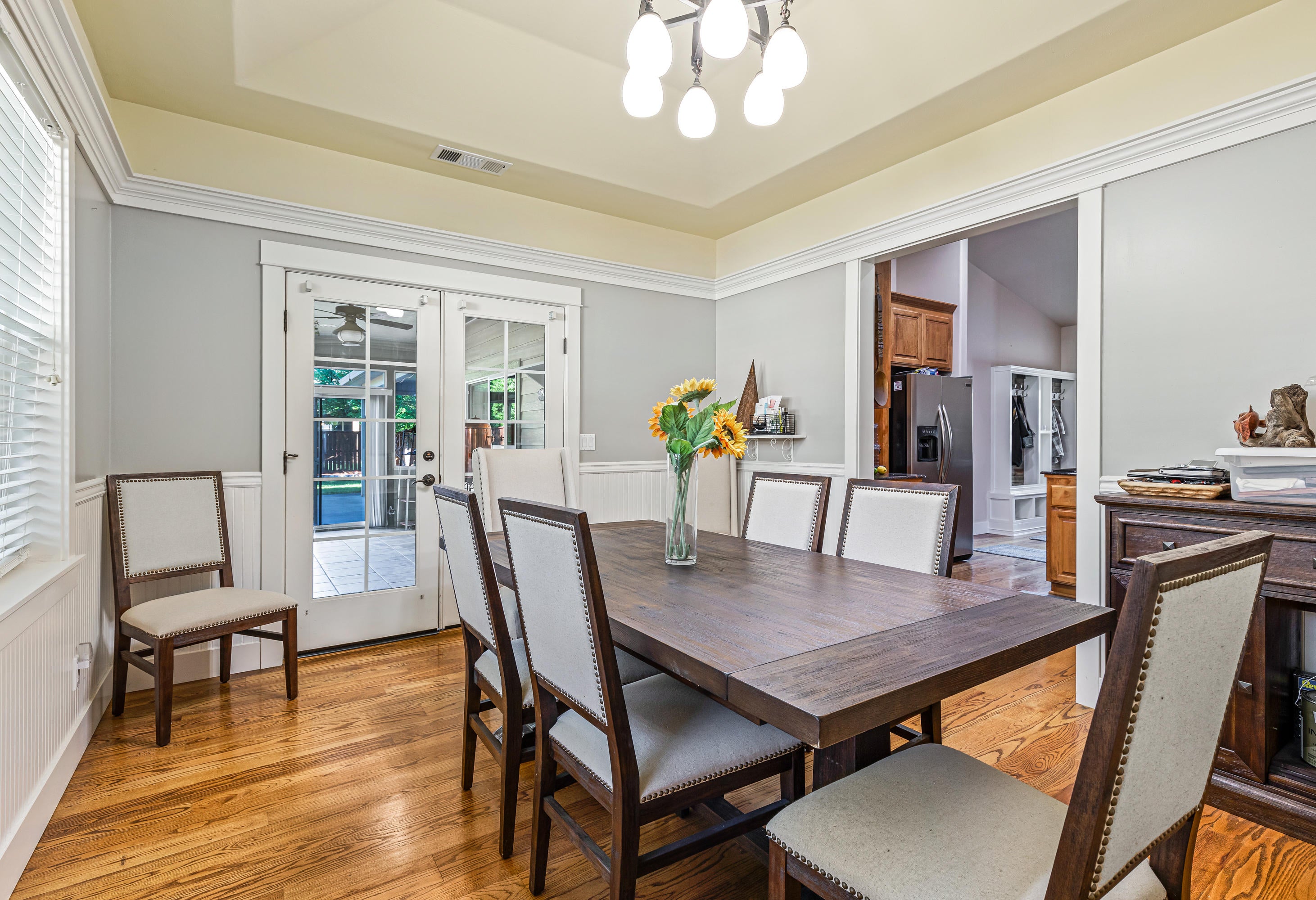 935 Pumpkin Ridge Eagle Point, OR 97524 - Photo 13 of 47 9R9A9522