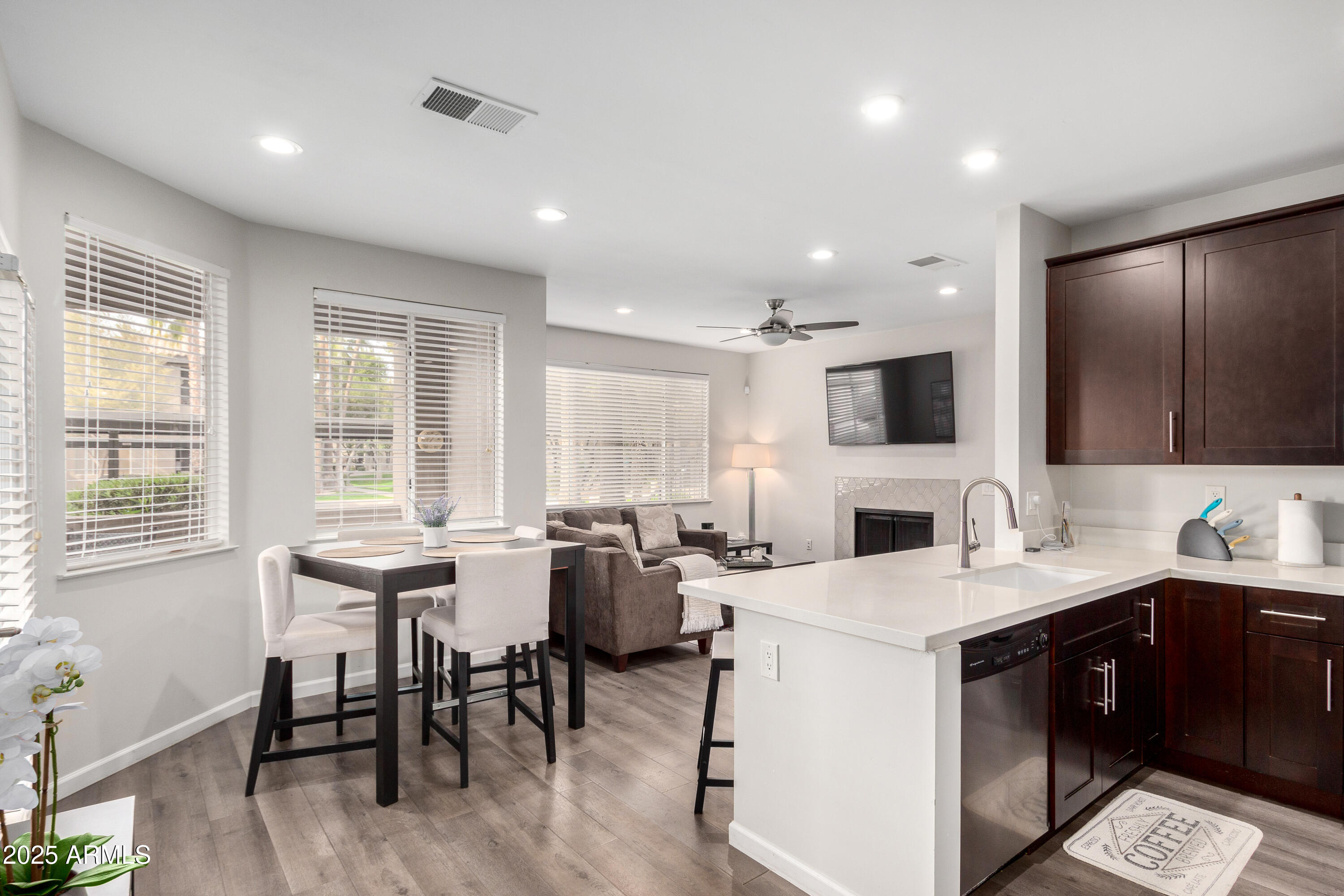 7009 East Acoma Drive, Unit 1143 Scottsdale, AZ 85254 - Photo 9 of 41 14 - Acoma