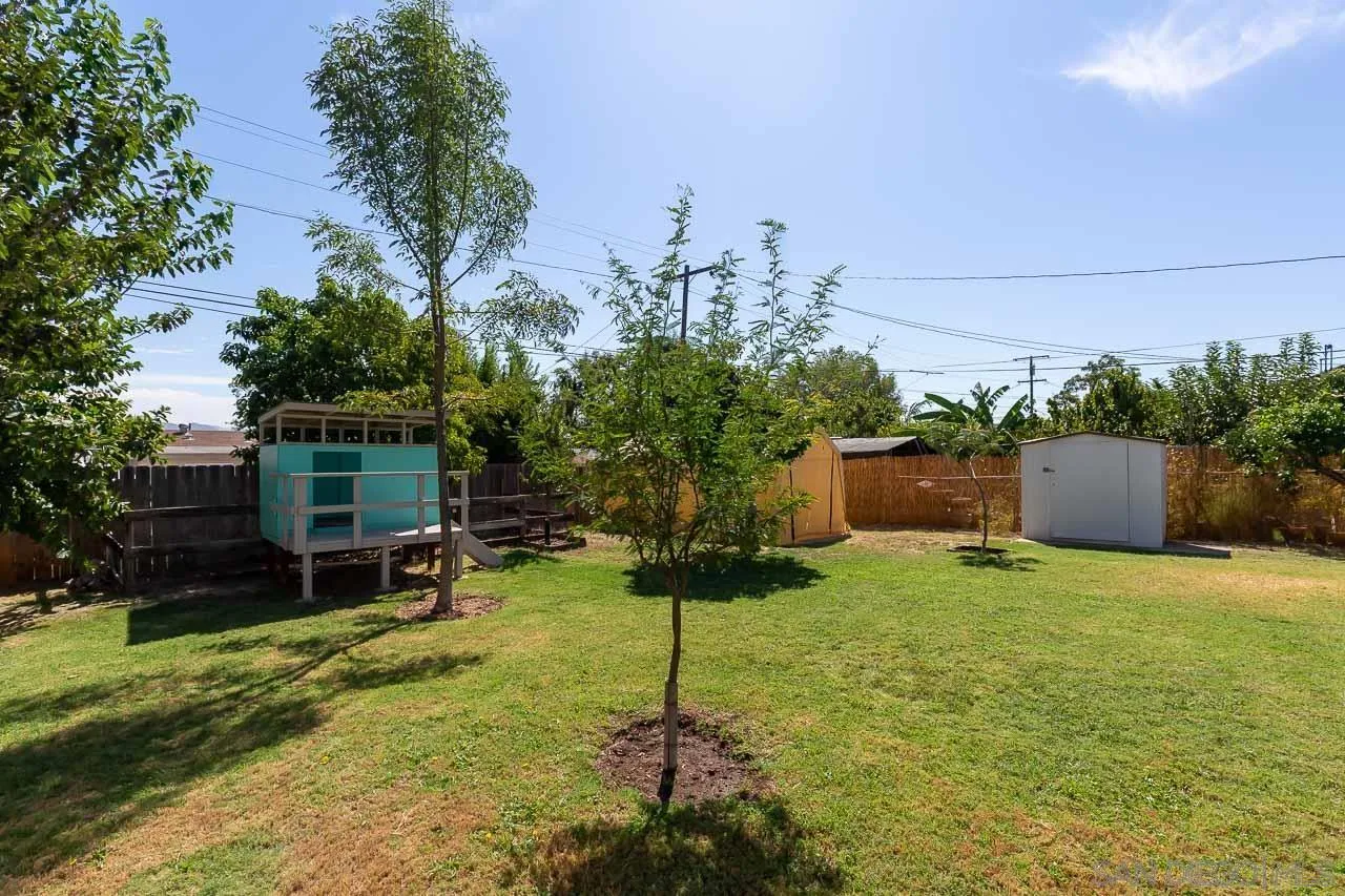 757 El Monte Road El Cajon, CA 92020 - Photo 3 of 23 Gallery Image 3