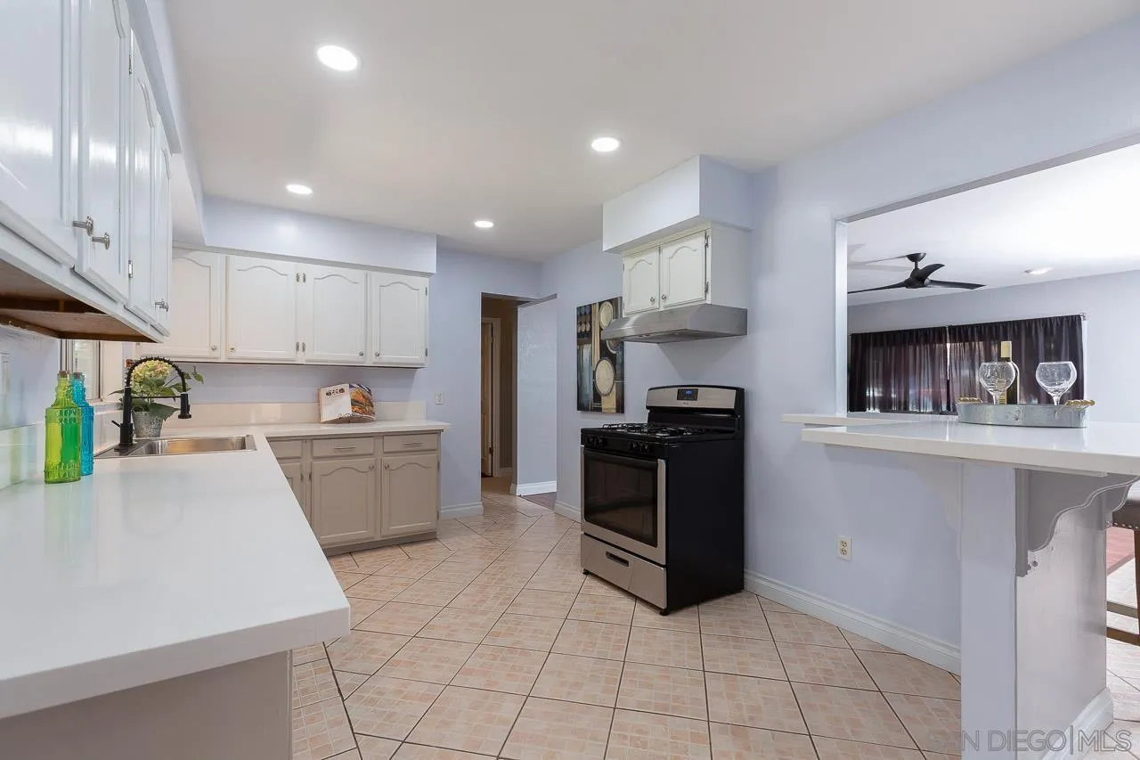 757 El Monte Road El Cajon, CA 92020 - Photo 8 of 23 Gallery Image 8