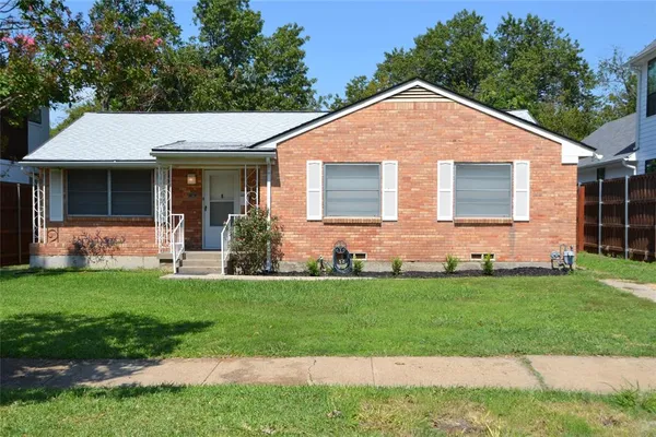 $2,200 | 3879 Clover Lane, Dallas, TX 75220
