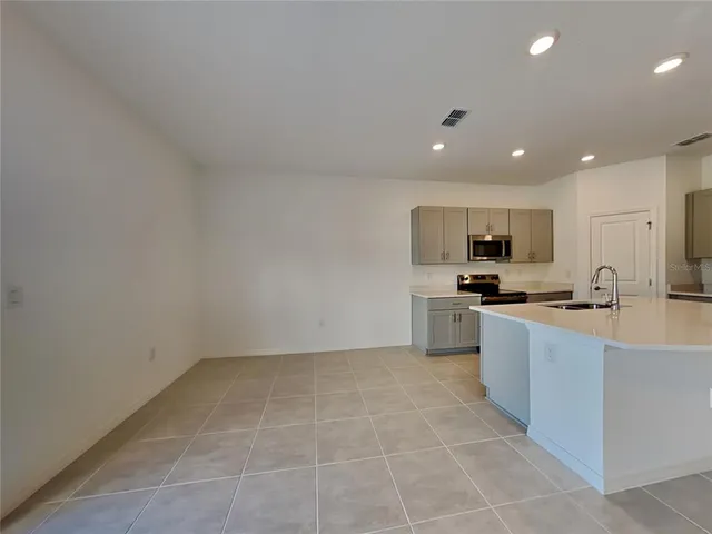 $1,650 | 215 River Front Way, Edgewater, FL 32141