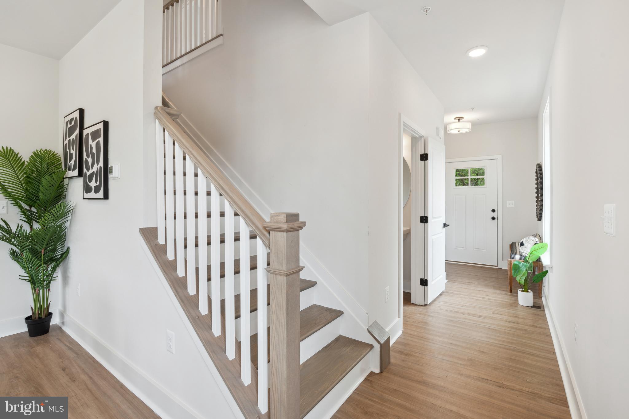 616 Mann Road Deale, MD 20751 - Photo 2 of 24