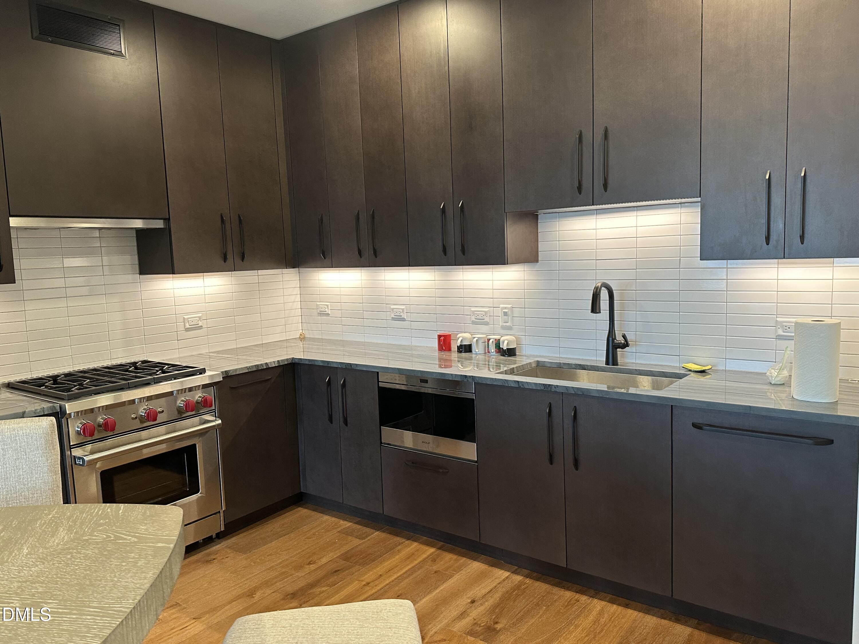 115 Morris Street, Unit 1908 Durham, NC 27701 - Photo 4 of 23 IMG-1058