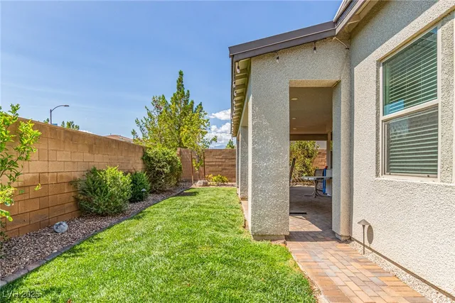 $695,000 | 9685 Bold Skye Avenue, Las Vegas, NV 89166