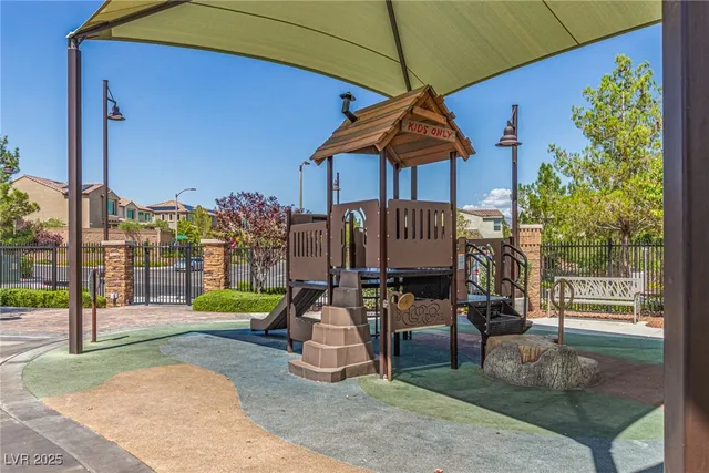 $695,000 | 9685 Bold Skye Avenue, Las Vegas, NV 89166