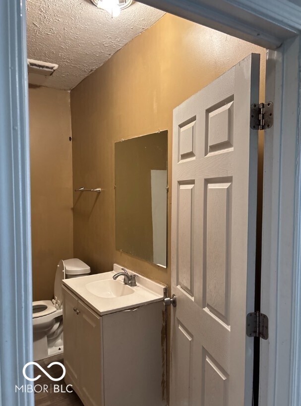 517 North Sheffield Avenue Indianapolis, IN 46222 - Photo 7 of 9