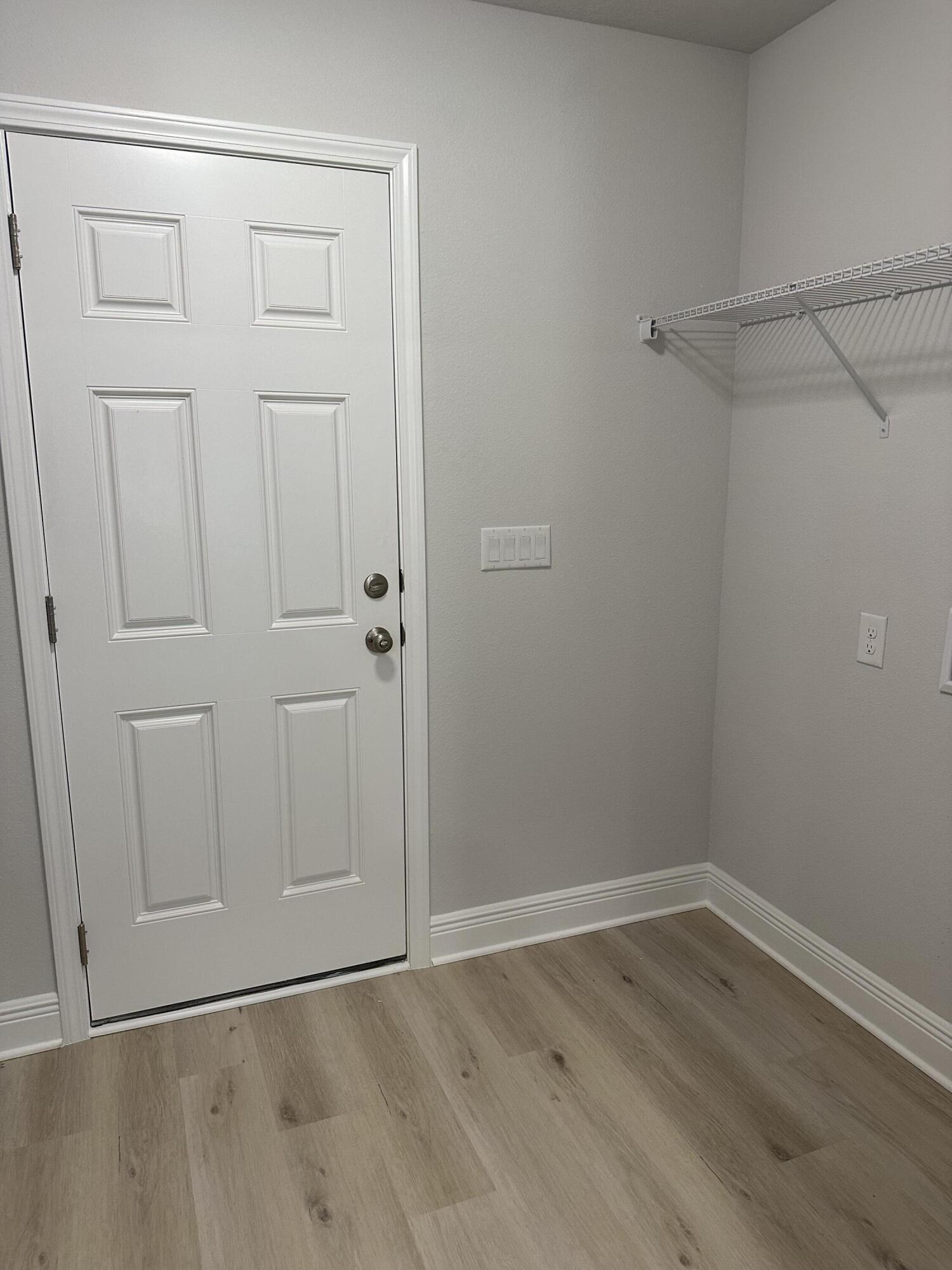 186 Ridgeway Circle Crestview, FL 32536 - Photo 16 of 23 a view of an empty room