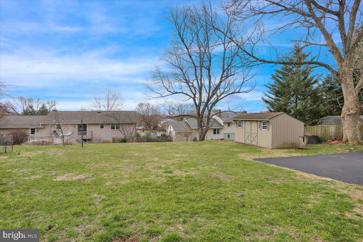 227 West Neversink Road Reading, PA 19606 - Photo 30 of 33 Gallery Image 30