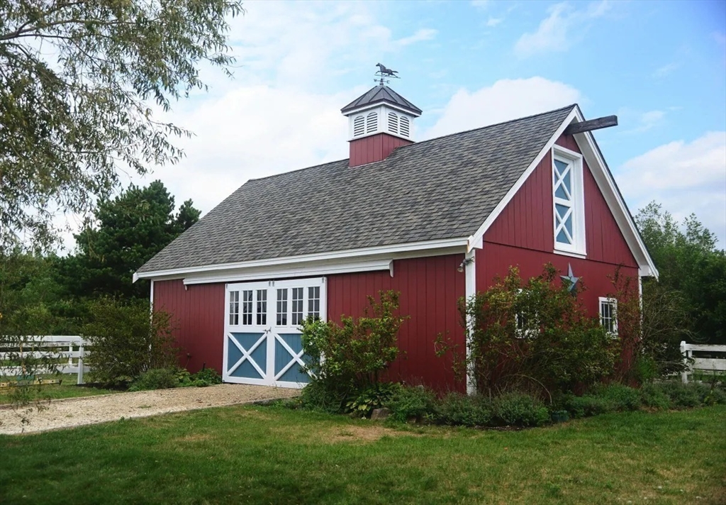 171 Pine Hill Road Westport, MA 02790 - Photo 23 of 42