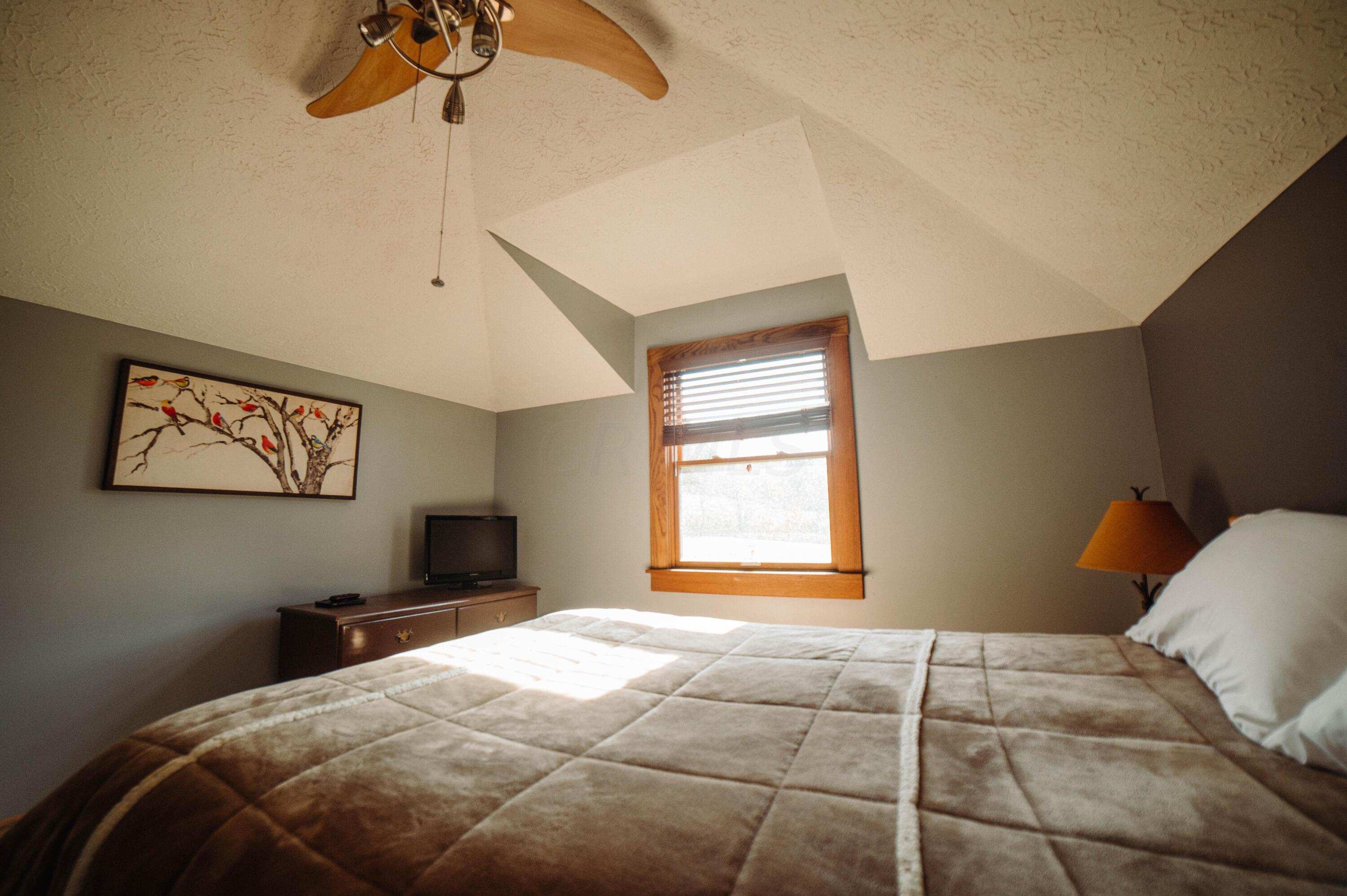 64046 Bethel Road Creola, OH 45622 - Photo 46 of 77 Liberty Lodge ©Stephanie West Photograph