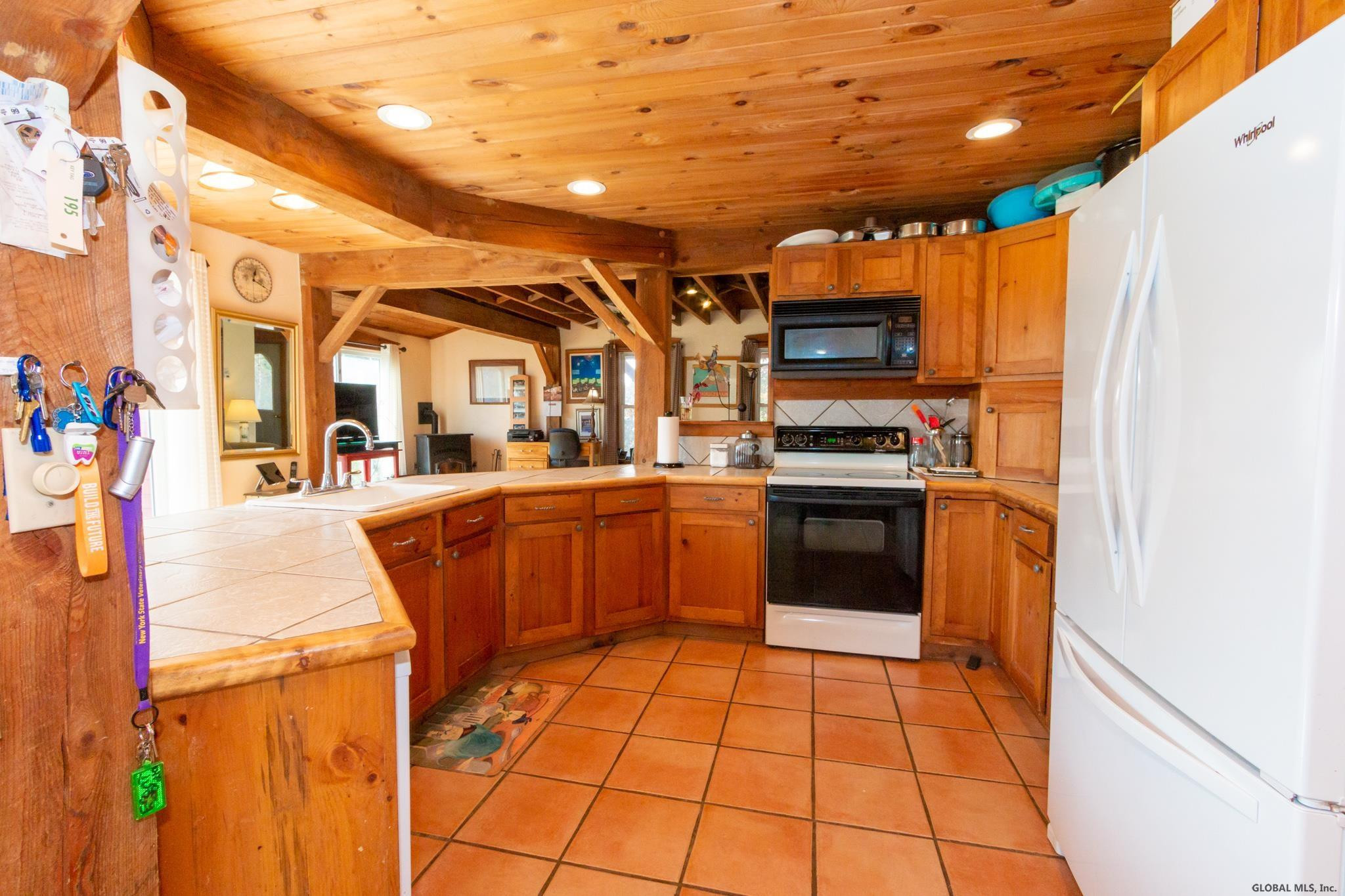 210 Washburn Road Moreau, NY 12831 - Photo 17 of 32 Photo 17
